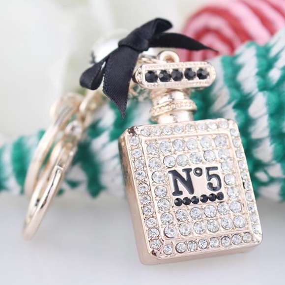Chic Crystal Perfume Bottle Keychain Charm - Picture 4 of 16